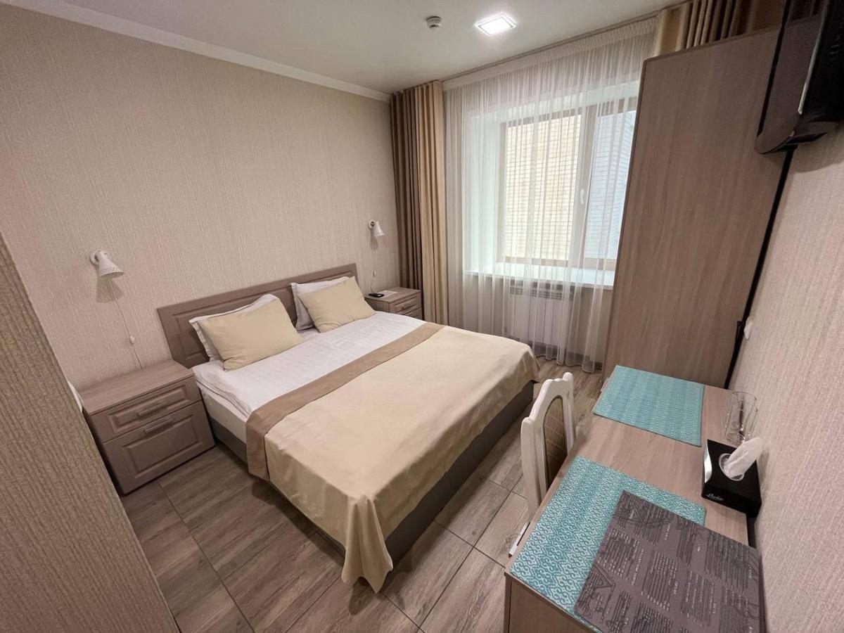 Altyn Adam Hotel Petropavlovsk Esterno foto