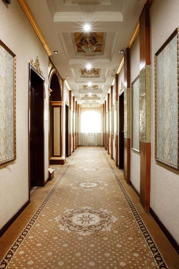 Altyn Adam Hotel Petropavlovsk Esterno foto